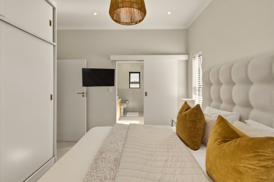 3 Bedroom Property for Sale in Aan de Wijnlanden Western Cape